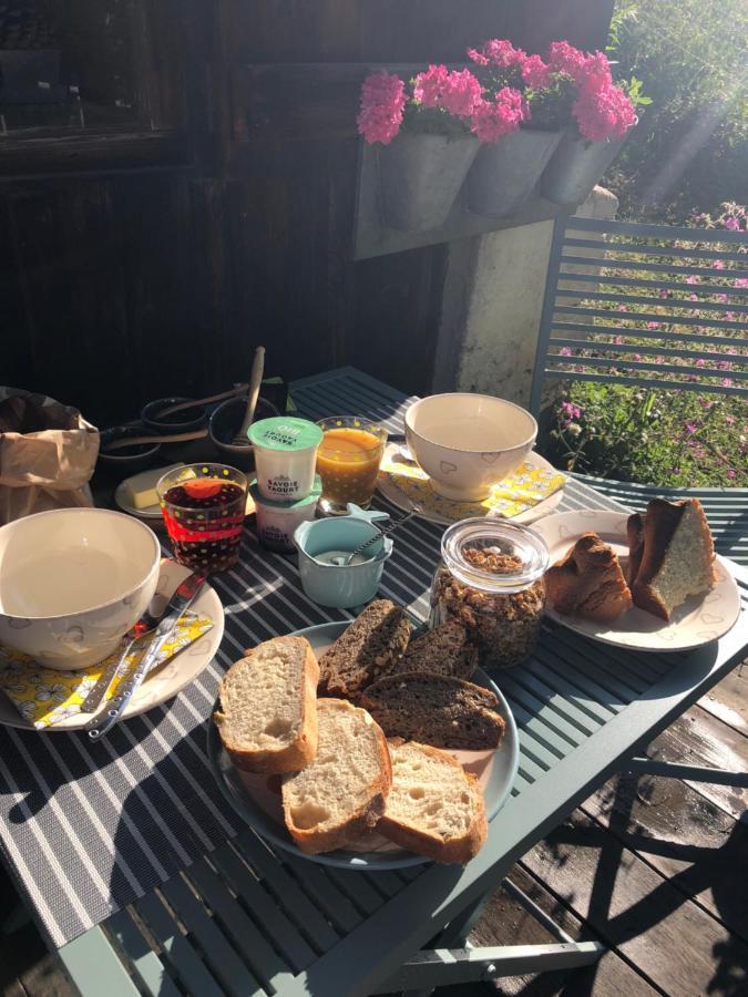 Le Pika Acomodação com café da manhã Hauteluce Exterior foto